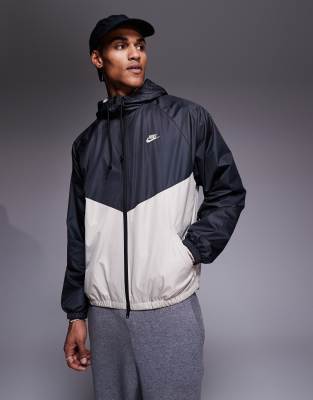 Windrunner - Trainingsjacke in Schwarz und Grau Schwarz S