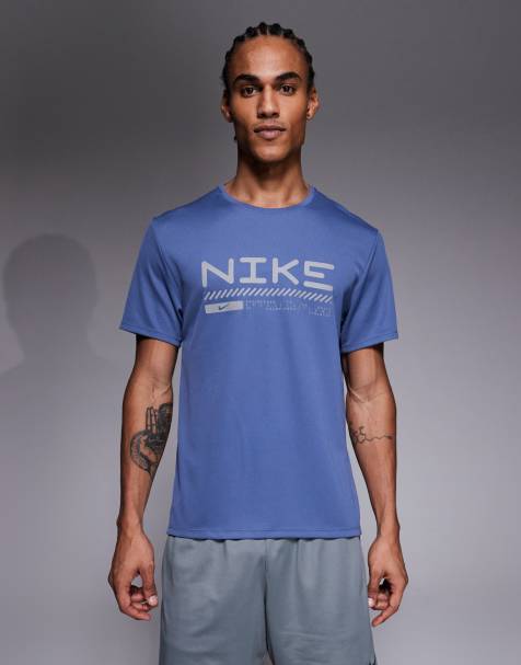 Nike Winter Miler t-shirt in blue and silver - view 1