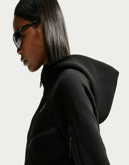 Nike Women's full-zip hoodie in black, 3 of 4
