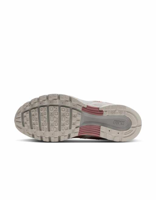 Nike Women's P-6000 MM Trainers in Grey, 2 of 4