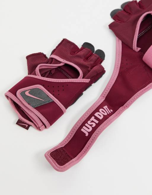 Nike women's Premium fitness gloves in pink