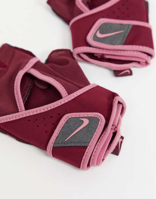 Nike Gym Premium Women's Training Gloves.