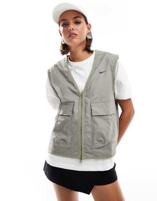 Nike woven cargo vest in grey