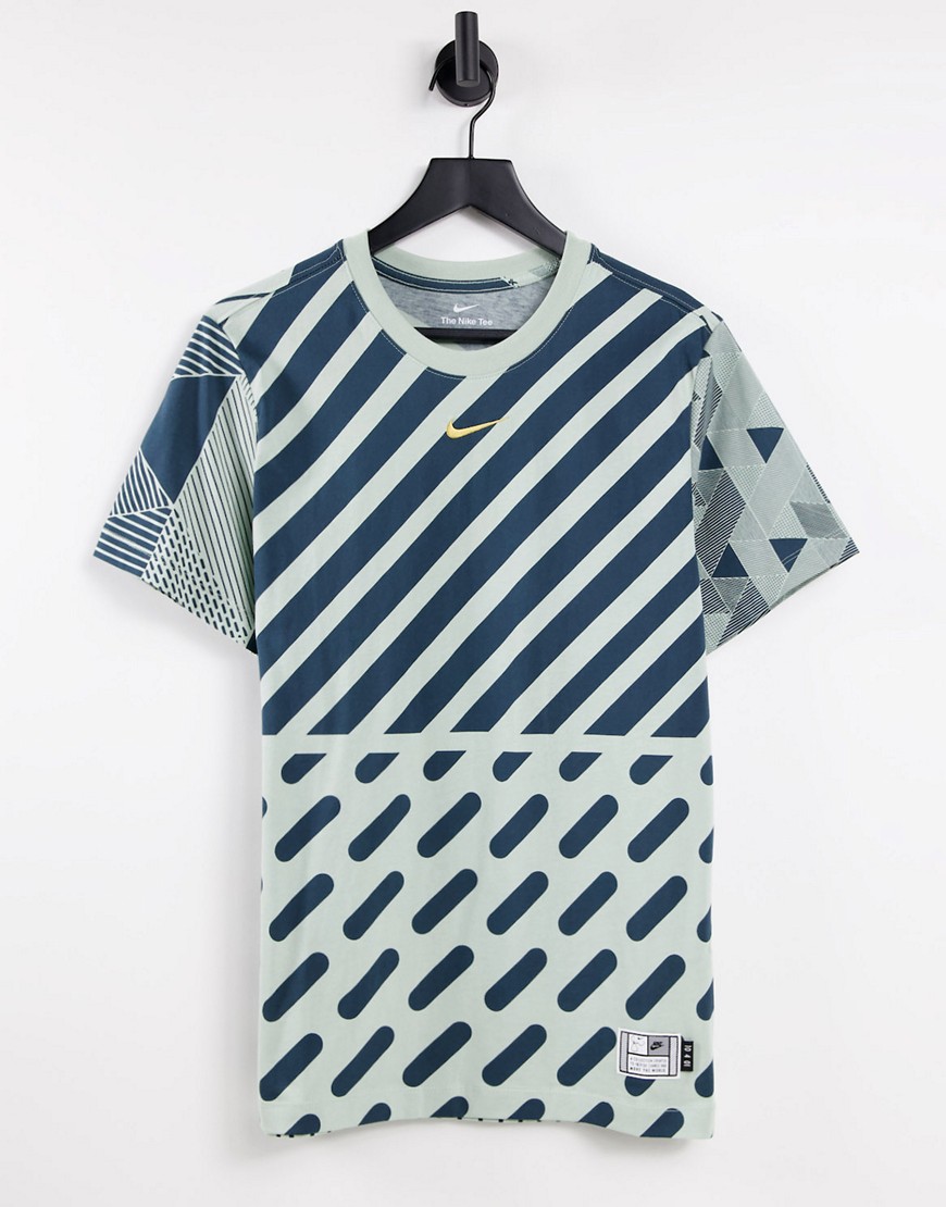 Nike X Serena DesignCrew all over graphic t-shirt in green/navy