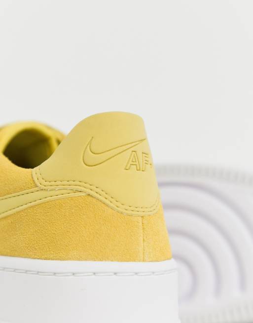 Nike Air Force 1 Sage Low Trainers in Yellow