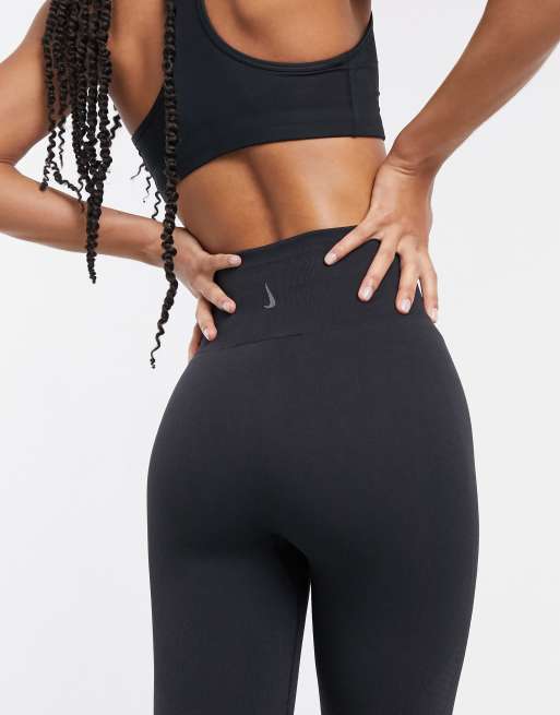 Nike Yoga 7/8 leggings in black