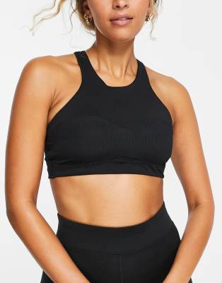 Nike Women's Yoga Dri-FIT Luxe Shelf-Bra Cropped Tank Top in Blue