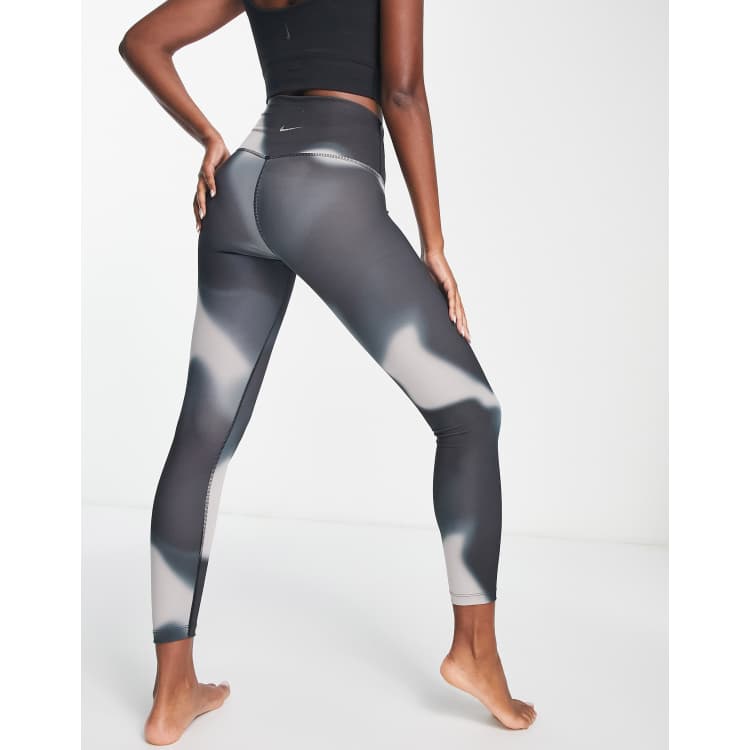 Nike Running Dri-Fit Go 7/8 leggings in black