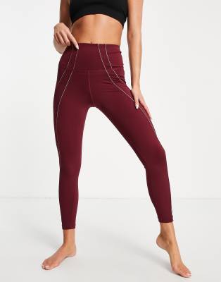 Nike Hyperwarm Top & Tights Co-Ord In Burgundy