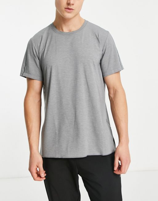 Nike Yoga t-shirt in gray
