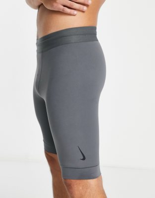 nike skinny shorts