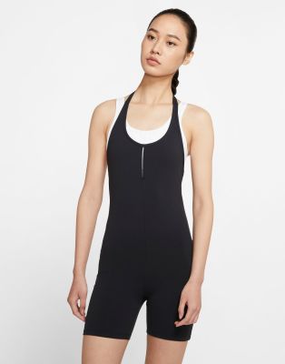 nike yoga luxe black
