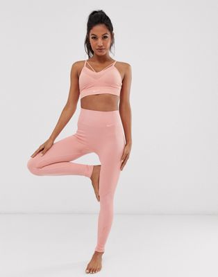 nike yoga seamless leggings in pink