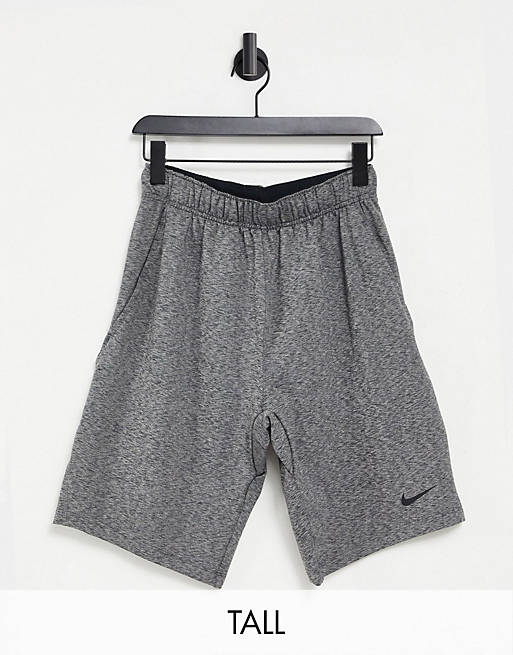 Shorts Nike Yoga Tall shorts in dark grey 