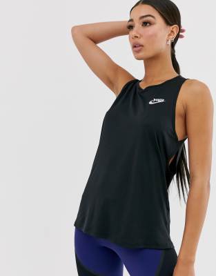 black yoga tank