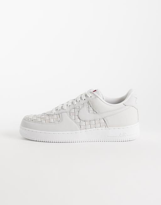 Nike - Zapatillas Air Force 1 Low Retro de ante tejido en blanco roto, 2 de 5