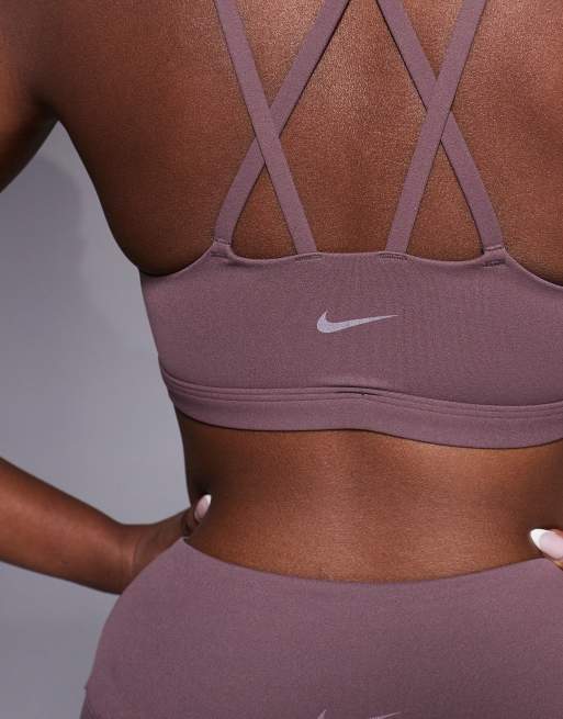 Nike Zenvy strappy bra in light brown, 2 of 4