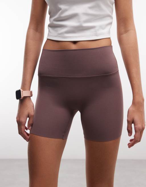 Nike Zenvy Training 5 inch shorts in brown , 4 of 5