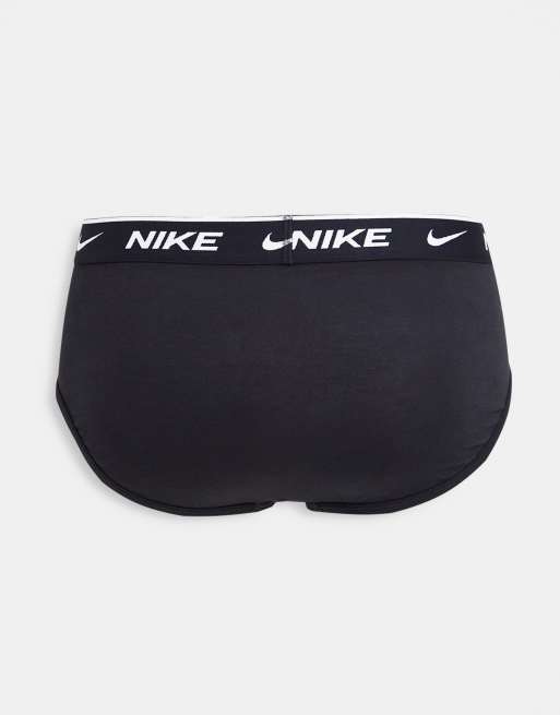 Nike – Zestaw 3 par czarnych, elastycznych majtek z bawełny, 2 z 4