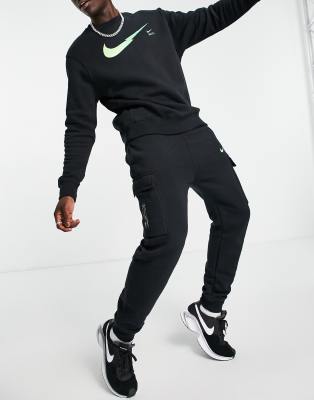 Nike human craft discount cargo fleece pant