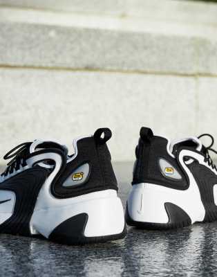 nike zoom 2k nere e bianche