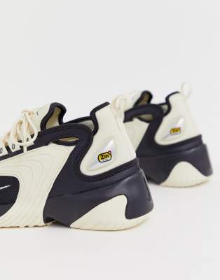 nike zoom 2k trainers in black and gold