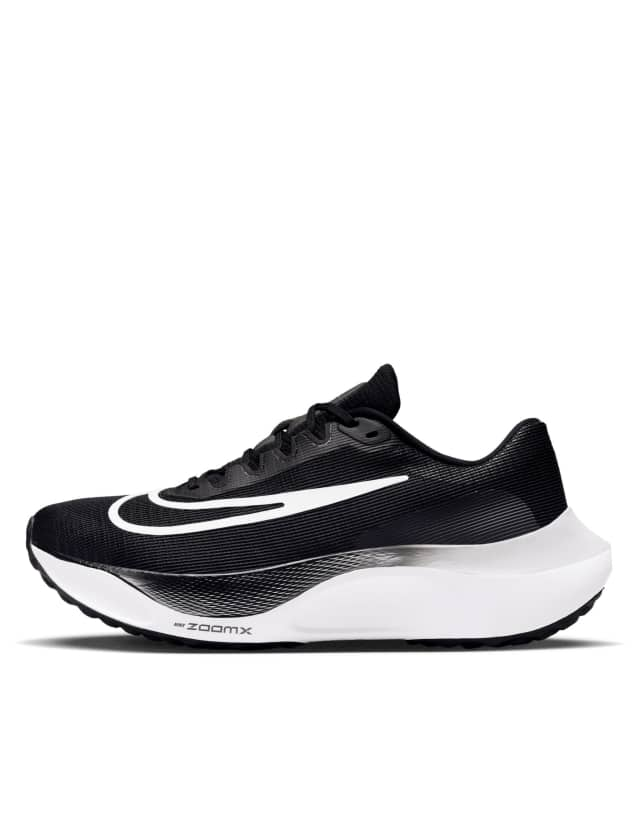 Nike Zoom Fly 5 sneakers in black - BLACK