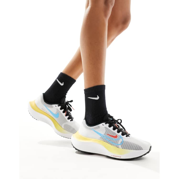 Nike Zoom Fly 5 sneakers in white and blue | ASOS