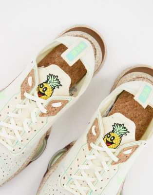 nike zoom type beige