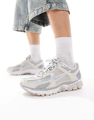 Nike - Zoom Vomero 5 - Baskets - Gris et beige-Neutre