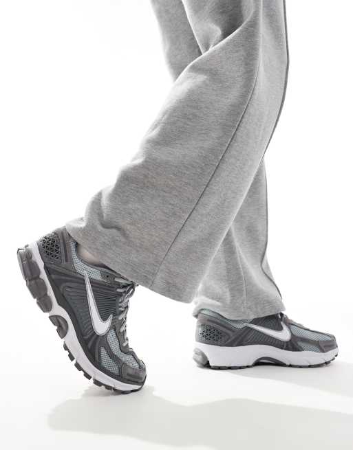 Nike - Zoom Vomero 5 - Baskets - Gris foncé, 3 de 5