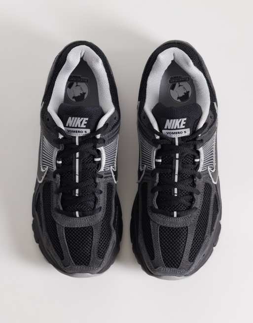 Nike Zoom Vomero 5 sneakers in black , 2 of 5