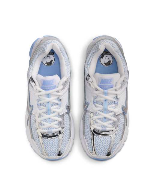 Nike Zoom Vomero 5 sneakers in blue and metallic silver , 3 of 4