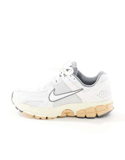 Nike Zoom Vomero 5 sneakers in off white
