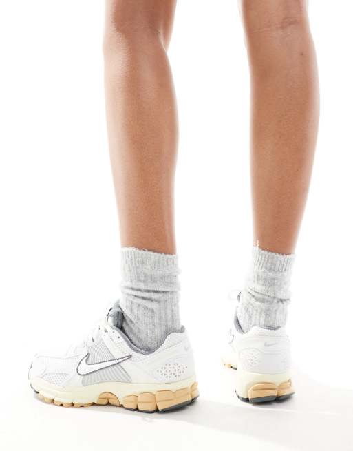 Nike Zoom Vomero 5 sneakers in off white