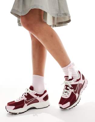 Nike Zoom Vomero 5 Sneakers In Pink