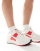 Thumbnail 1 van 5