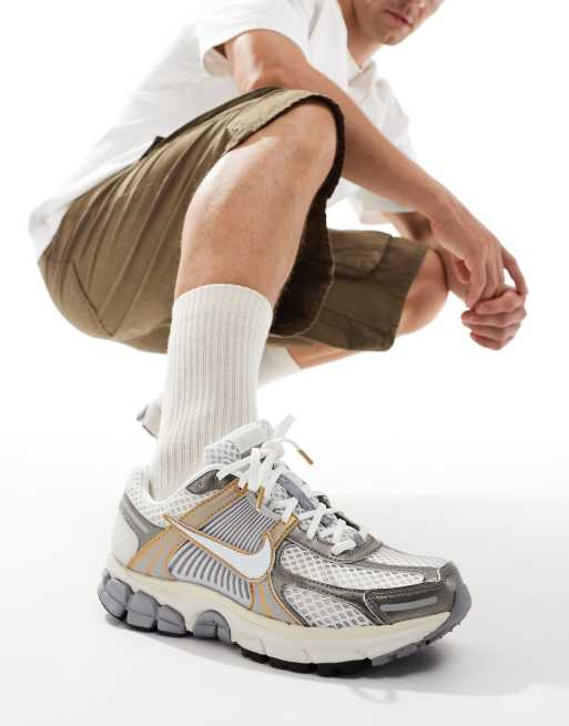 Nike Zoom Vomero 5 sneakers in silver and white