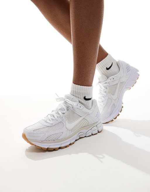 Nike Zoom Vomero 5 sneakers in white