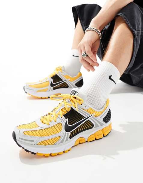 Nike Zoom Vomero 5 sneakers in yellow, gray and black - view 1