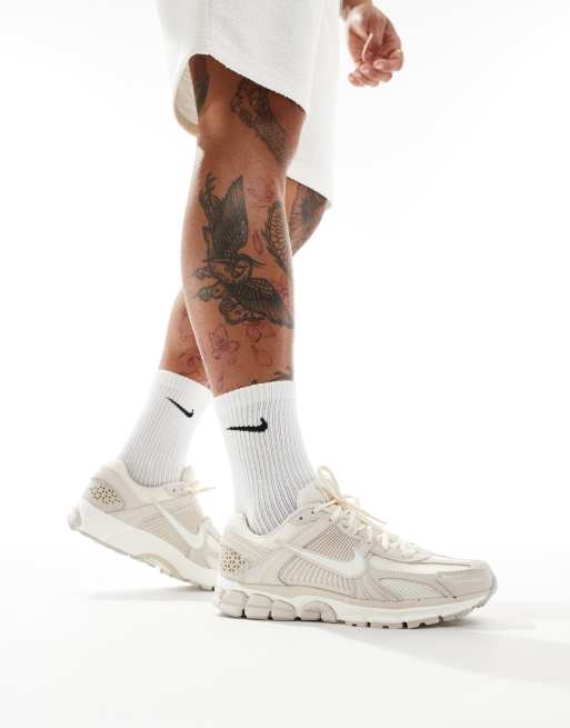 Nike - Zoom Vomero 5 - Sneakers unisex color crema