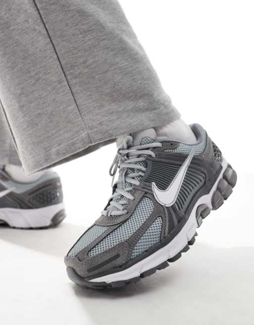 Nike Zoom Vomero 5 suede sneakers in light gray and white