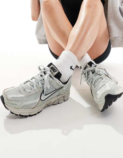 Nike Zoom Vomero 5 trainers in light blue and silver ASOS