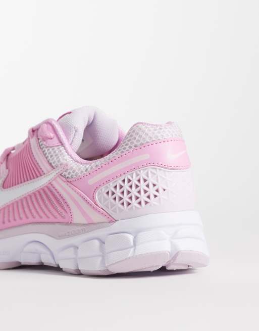 Nike Zoom Vomero 5 trainers in pink, 2 of 5