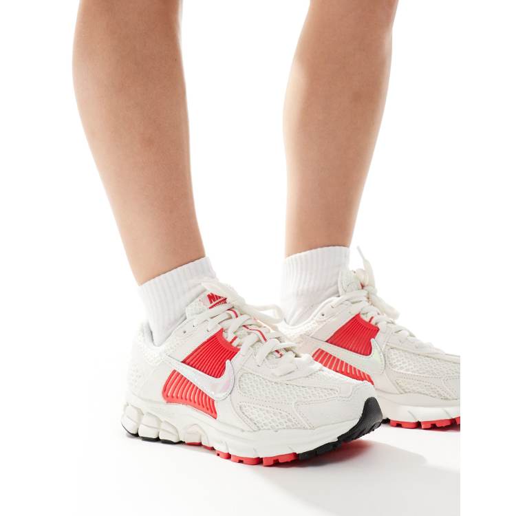 Nike Zoom Vomero 5 trainers in red and white