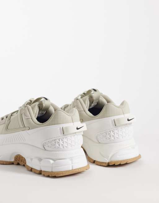 Nike Zoom Vomero Roam sneakers in sage green and white, 4 of 5