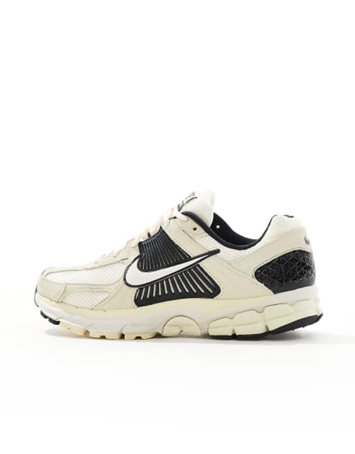 Nike - Zoom Vomero 5 - Baskets - Crème et noir, 2 de 5