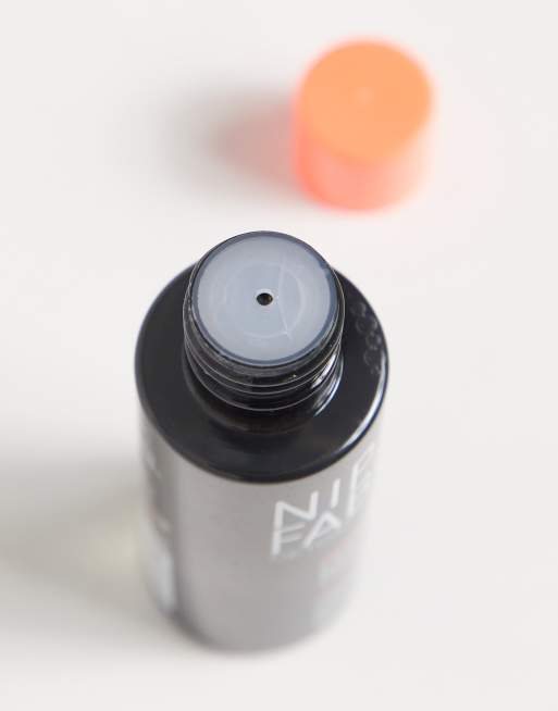 NIP+FAB - Herstellende tonic met houtskool en amandelzuur, 4 van 4