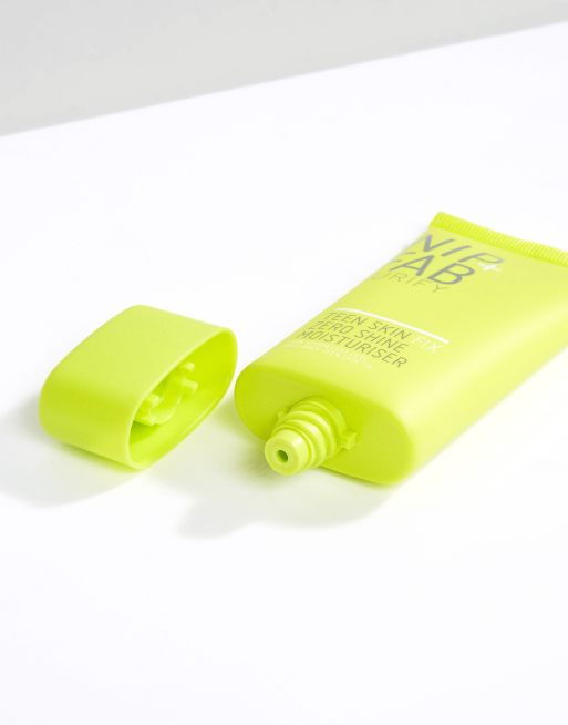 NIP+FAB Teen Skin Zero Shine Moisturiser, 3 of 4