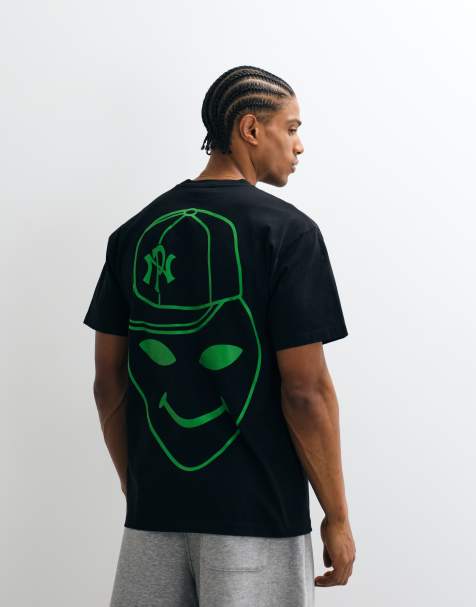 No Problemo 100% cotton t-shirt with 'Alien Dude' back print in black - view 1